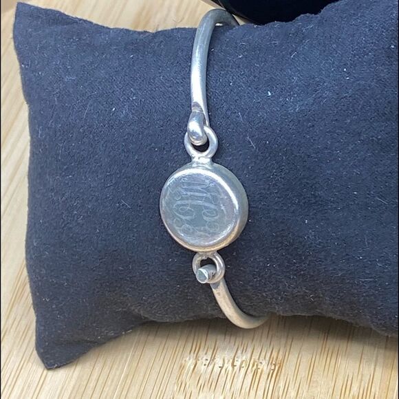 Ladies .925 silver vintage bracelet w/solid silver button monogrammed swivel top - Picture 9 of 12
